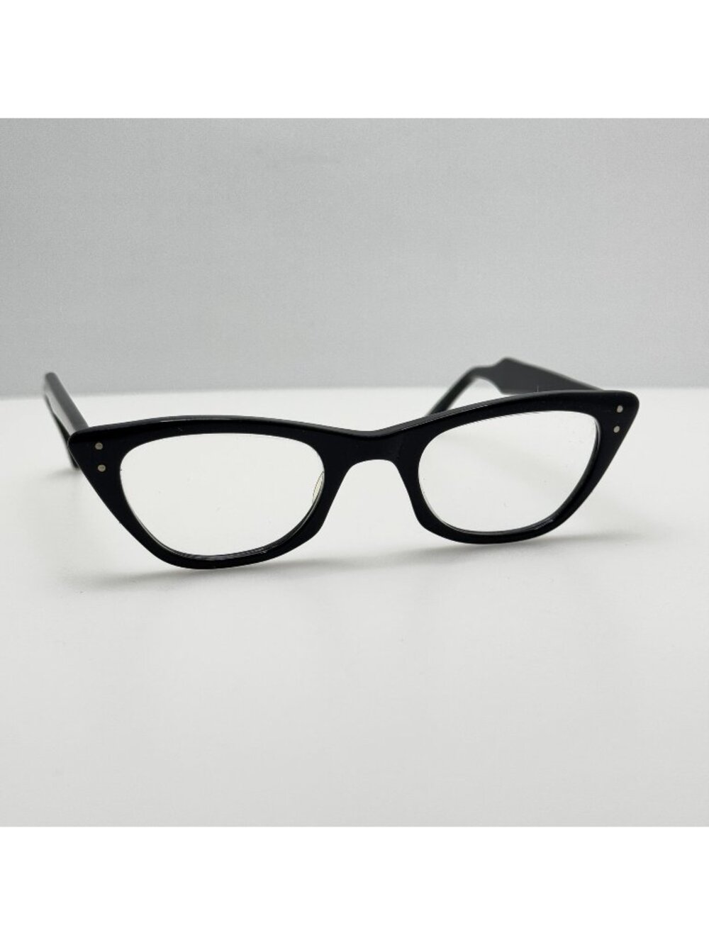 Bausch & Lomb B&L Eyeglasses Eye Glasses Frames Black 4 1/2 - 5 3/4 46-20